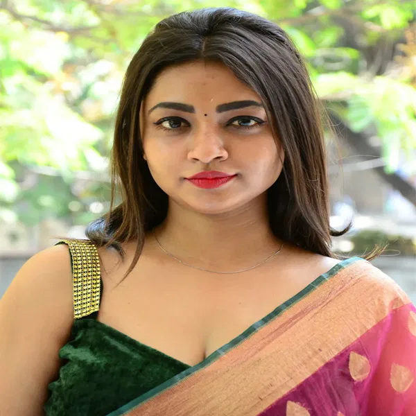 Sabita Housewife escorts kolkata