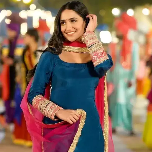 Jessi independent Punjabi Escorts Service 